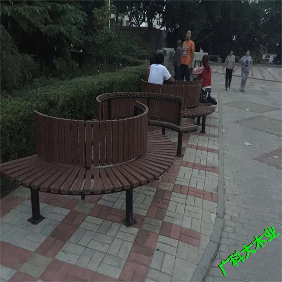 太原圍樹(shù)座椅花箱